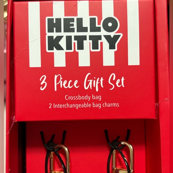 NWT Hello Kitty 3 piece Gift Set with Box - Picture 5 of 7
